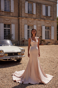 ELLE TALLA 42