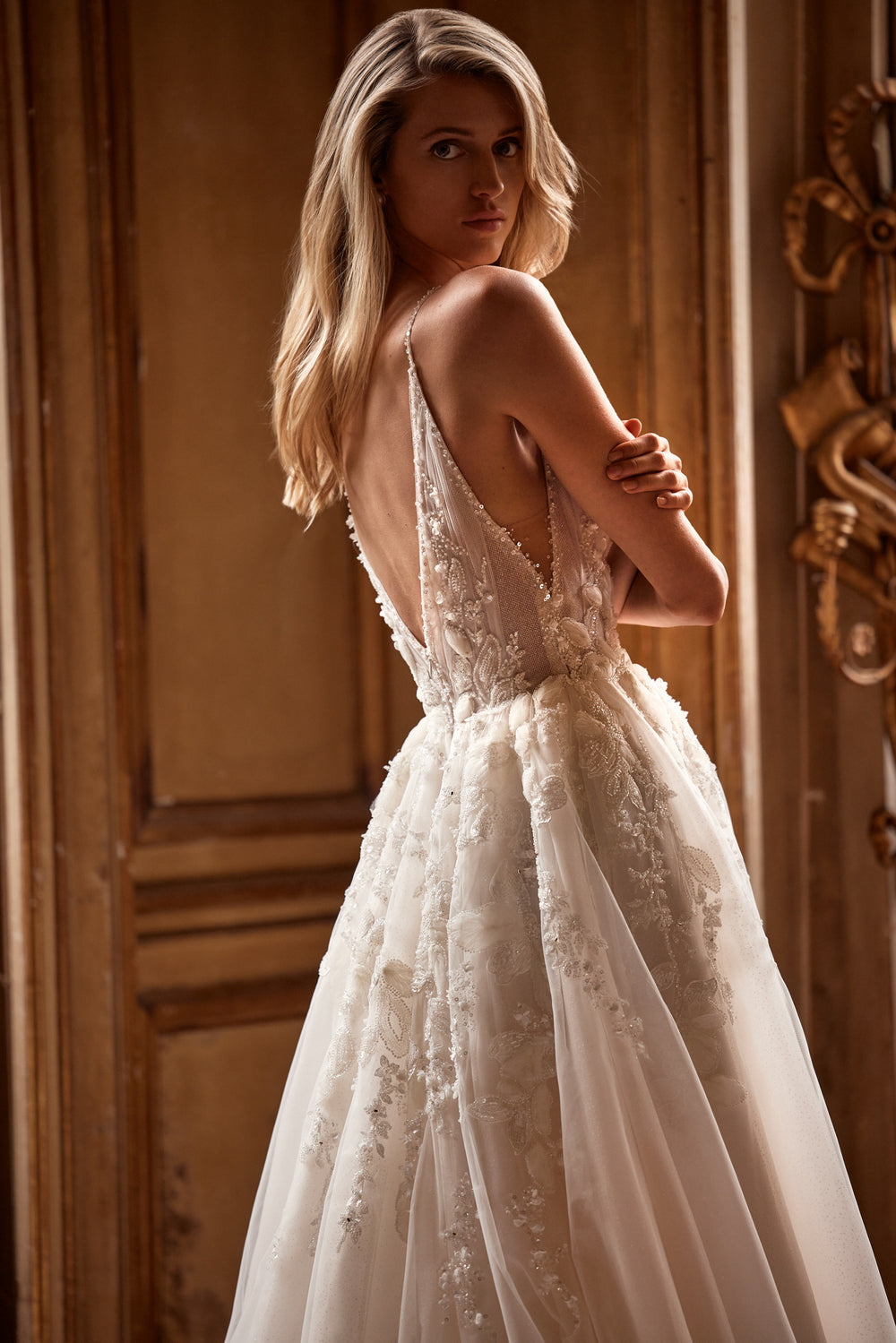 tiana wedding dress – AUGURO SEMPRE LaDivine CC2358 Feather Skirt Belt Size:44 10/20/24