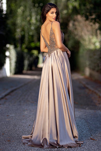 MIKA DORADO TALLA 42